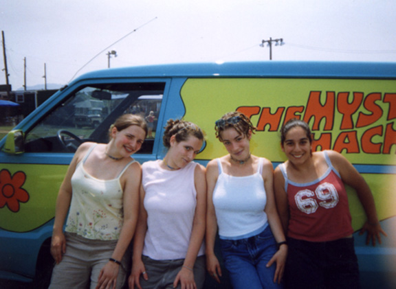 scoobygirls1.jpg